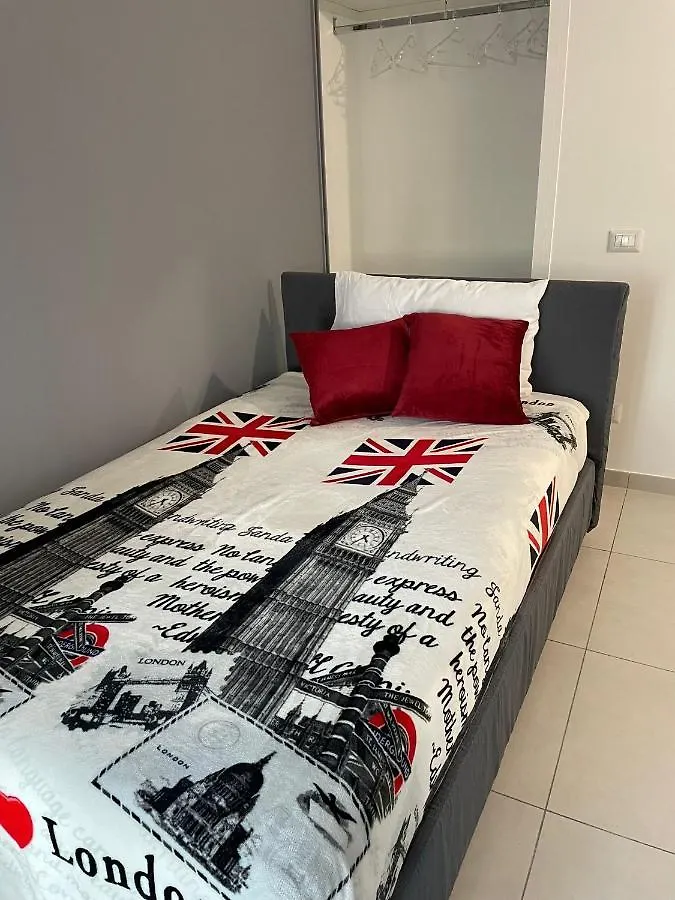 Affittacamere Iria Pomigliano d'Arco Bed & Breakfast