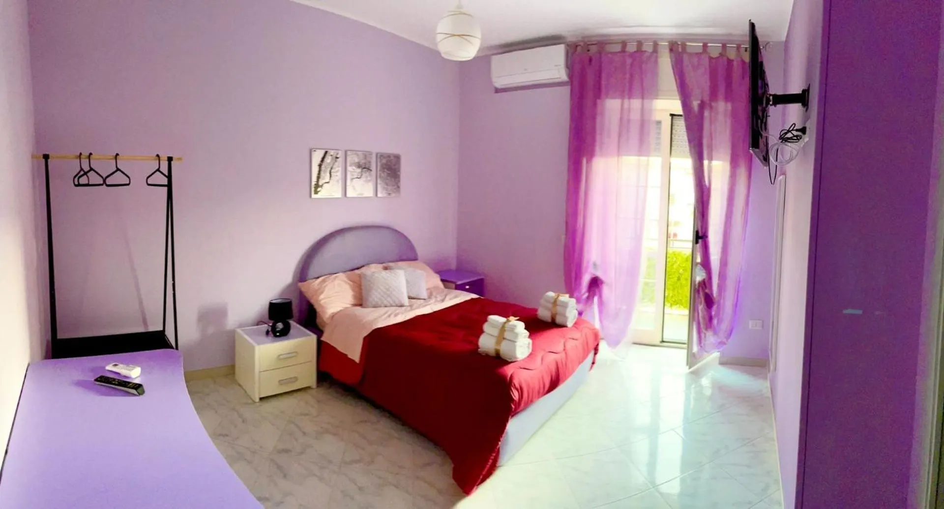 Affittacamere Iria Pomigliano d'Arco Bed & Breakfast